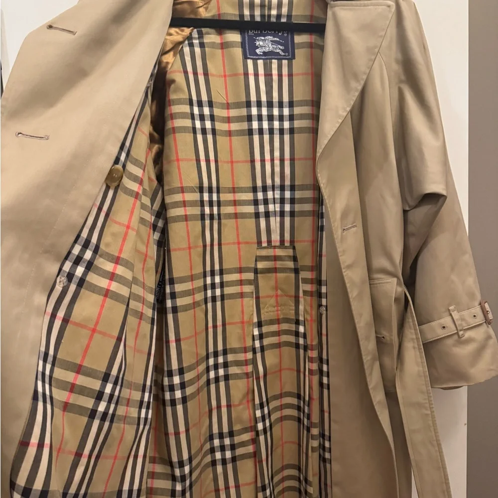 Vintage Classic Burberry Nova check Trench Coat - Picture 8 of 11